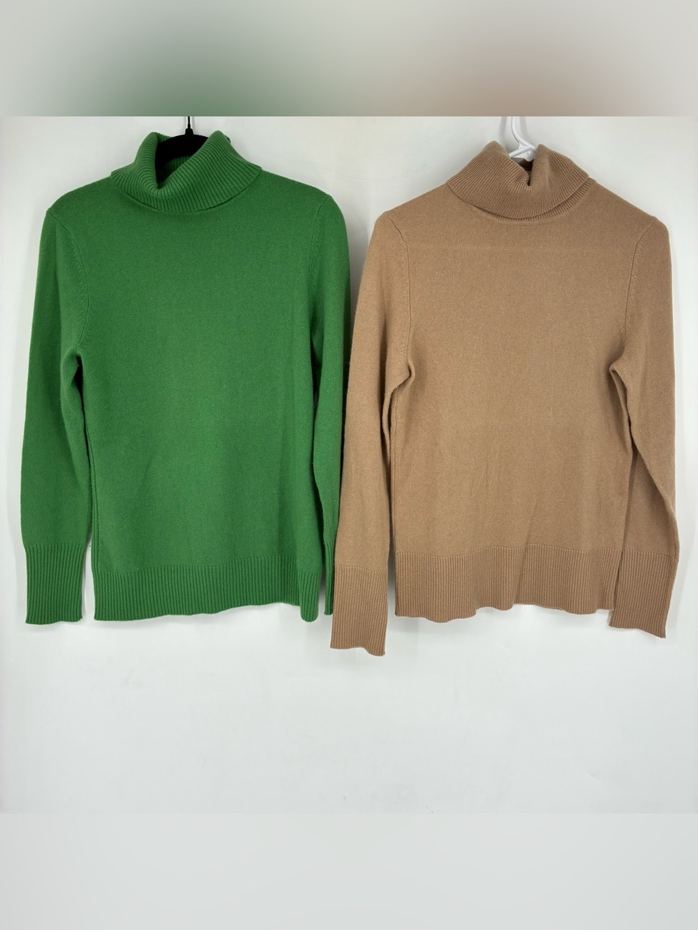 Lot Of 2 Victor Alfaro Small Cashmere Turtleneck Sweater Green Tan Preppy S